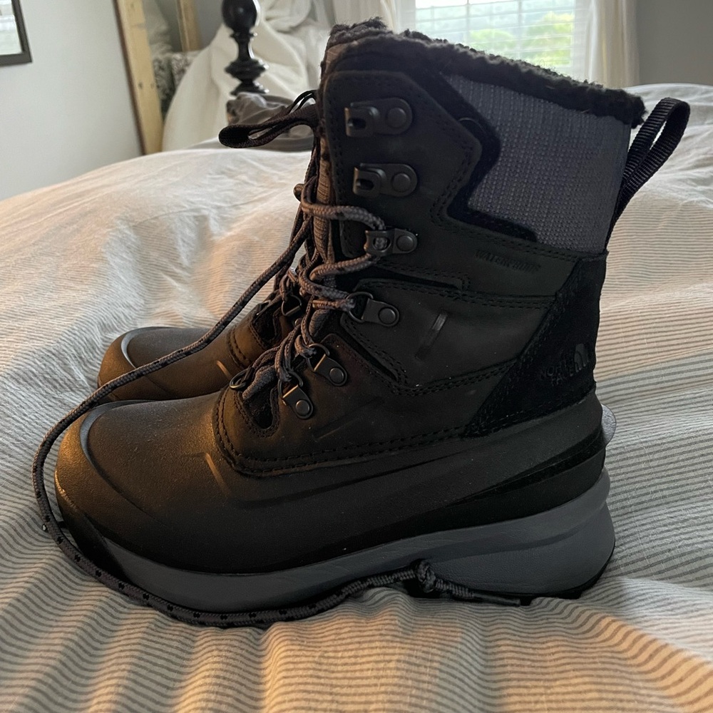 North face snow hiking boots